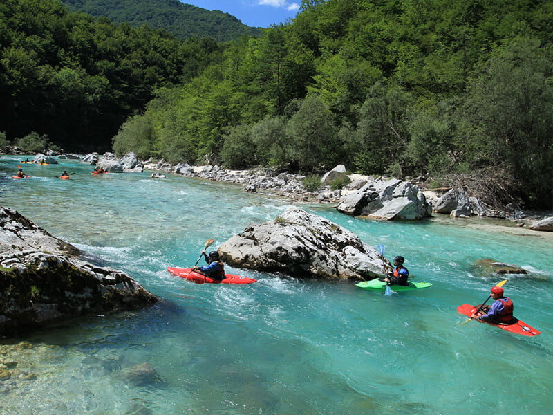 zakaj-izbrati-kajakastvo-thumb