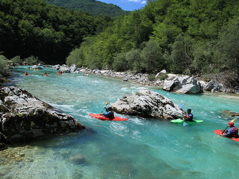 kayak-soca-river-01-thumb