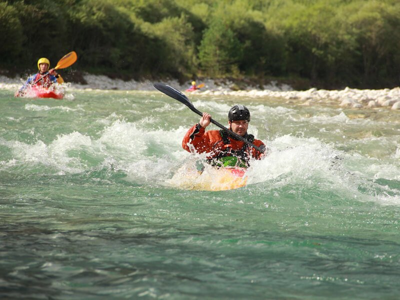 kayak-soca-river-02-thumb