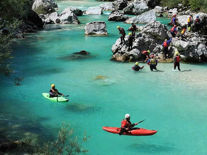 kayak-soca-river-05-thumb